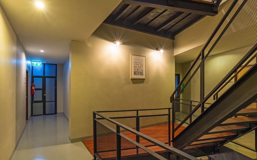Srisuksant Square Hostel Krabi Exterior photo